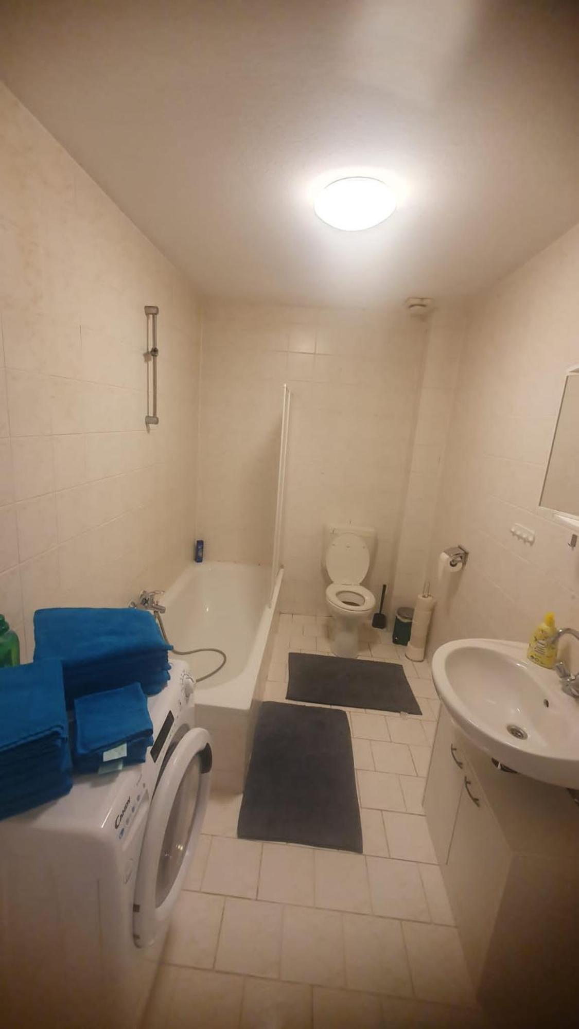 Monteur Wohnung 11 פירמאסנס מראה חיצוני תמונה